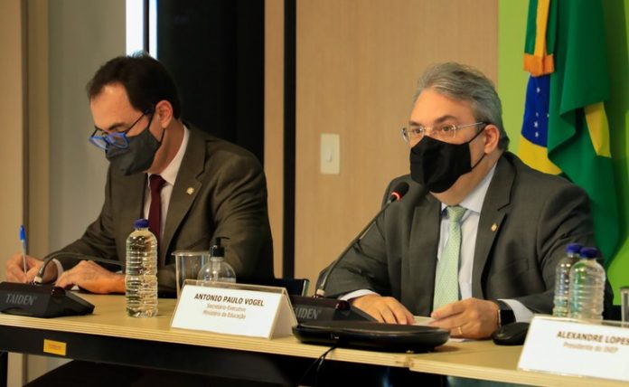 e7f5fa0b-1909-4ac5-9878-1aee7d51309c