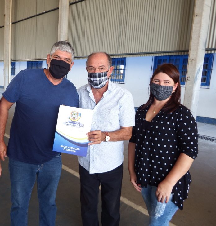 Regularização Fundiária já beneficiou mais de 300 moradores