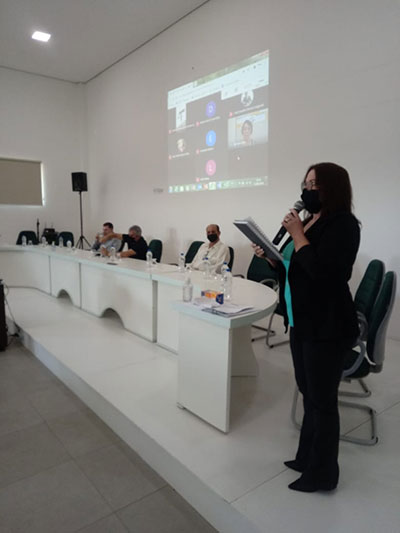 reunião-análise-retorno-aulas-2020-amesc-_7_