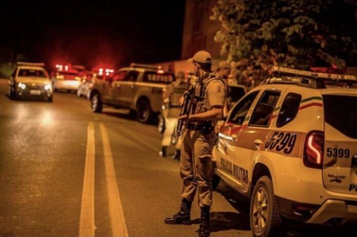 716-476-c290127b-1bef-436d-bf06-aa6e6f924bc2