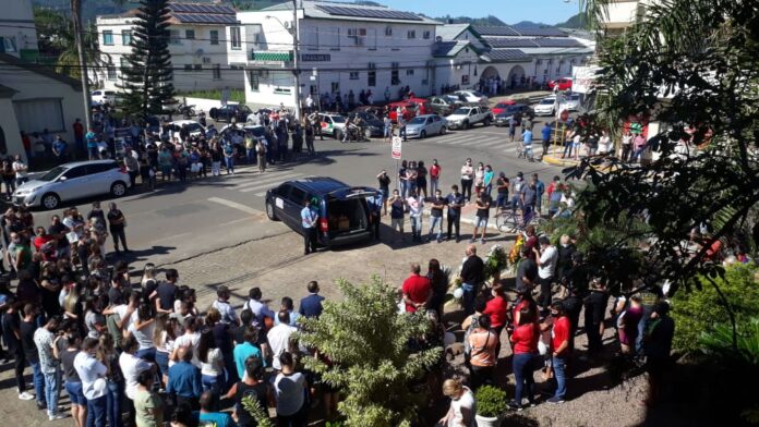 WhatsApp Image 2020-12-22 at 09.05.48 (1)