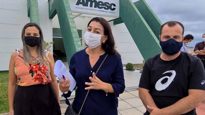 Aulas retornam de forma remota nas redes municipais da Amesc