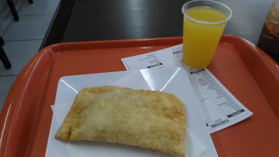 pastel-e-suco-de-maquina