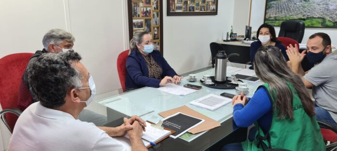 e4185857-c876-4dbd-8b14-e813ad5a8971