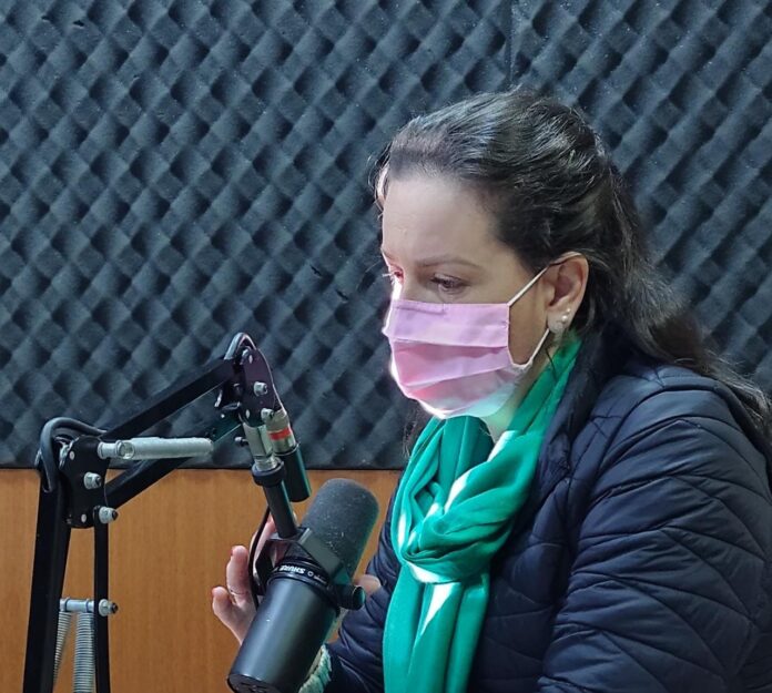 bbd31d3f-8fa6-4fa6-a98a-1b8a6adb2972