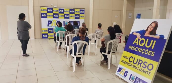 ef9030d2-5854-4493-bab5-90d66a3d4df2