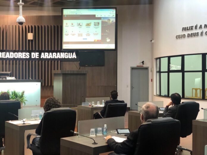 fa2d5647-e0f7-4453-90d3-697a2a387ab4