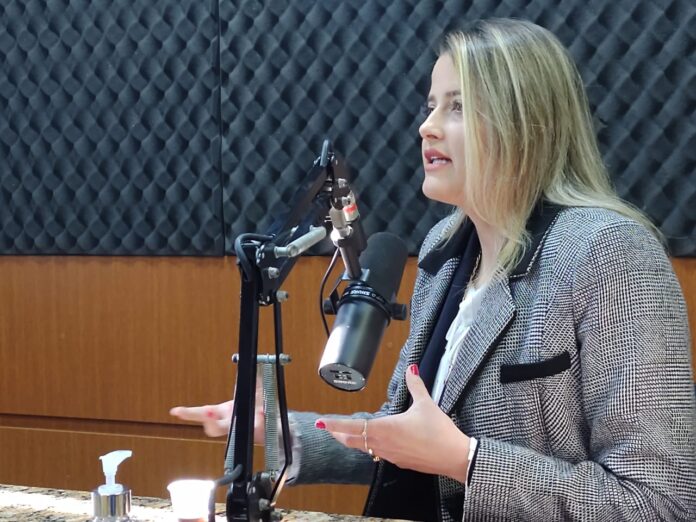 fac8a728-5b22-44c2-ae32-b94948934684