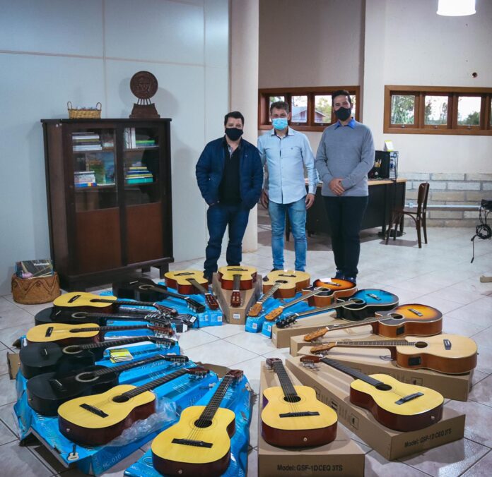 a053d55d-c7cc-41fc-b020-45d7008f37c8