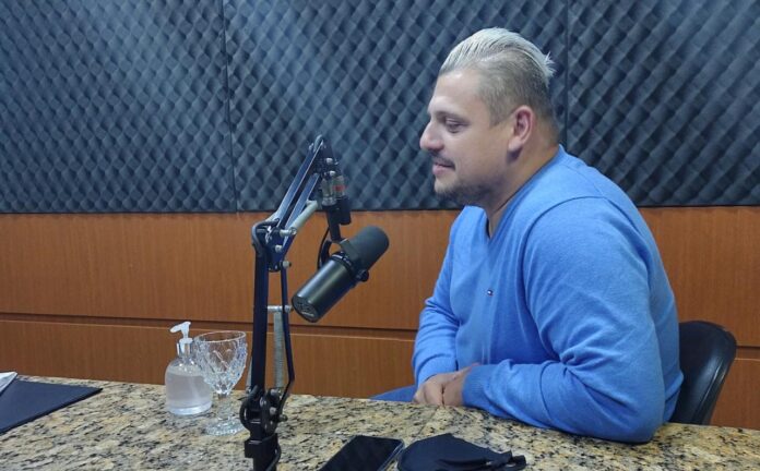 ca4cb95d-1710-4f35-bfe7-dc0a52ea3ccc