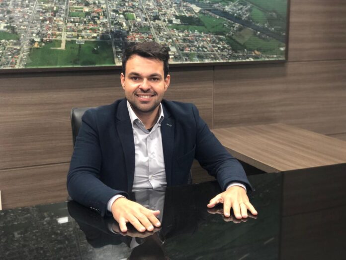 cdaf088b-5b2b-4887-a883-59b8615923a6