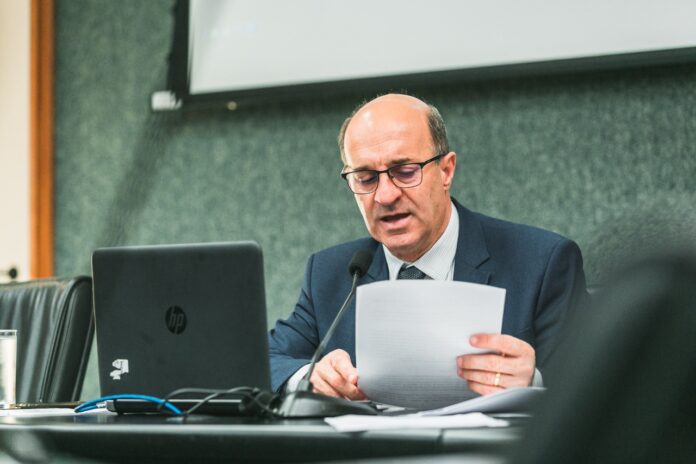 e514b9c7-9657-4b47-a7ba-2591a23e3474