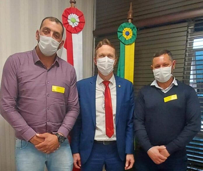 f64bd56a-083e-4146-849a-ccc294b1b6e0