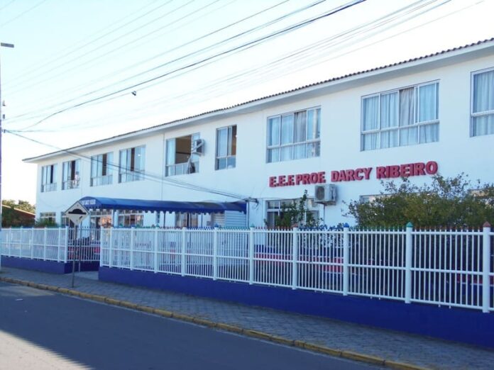 4b97ebd0-69a5-4628-8895-0846411cc417 (1)