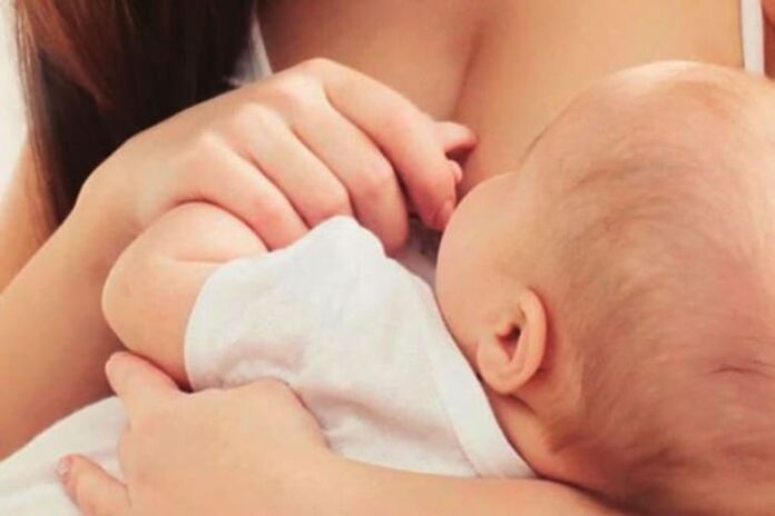 aleitamento_materno_agosto_dourado_taboao-900x600 (1)