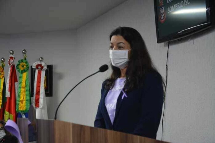 c6f45643-8384-4967-b25d-aa64393ef182 (1)