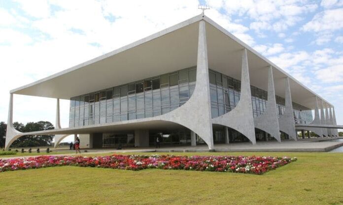 palacio_do_planalto250620213584 (1)