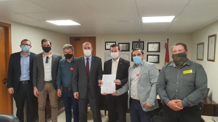 3590b94d-6241-4721-b12d-43876acdfff7 (1)