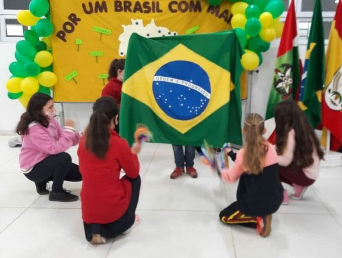 46b2dfa7-47b0-49ae-8201-ac8e015b899d (1)