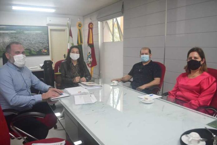 f8c2d1b7-878f-488a-837a-c70238bbecad