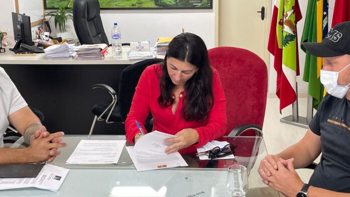 106419ce-53c6-4909-8d66-2b530bc7218b