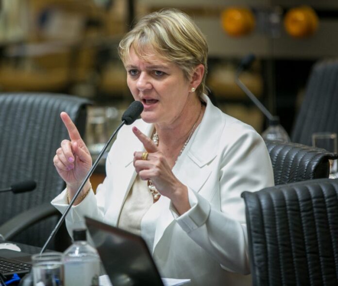 fotonoticia-luciane-0106-rze-800x677