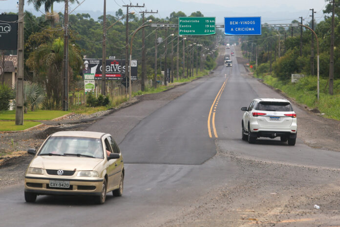 51829153176_f423a4a4dd_b