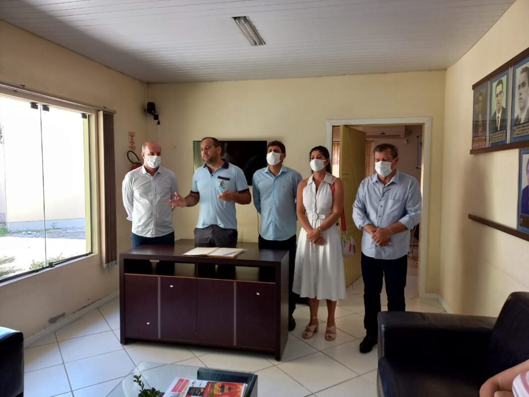 8e4a1685-e9a7-4a63-b922-daeb8d609163