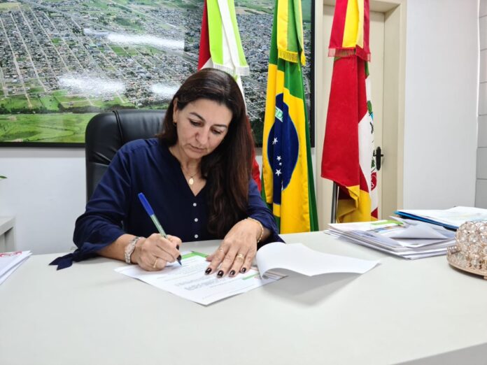 6d0fe5fb-6f2d-43cc-9659-fd3dfacbfafb