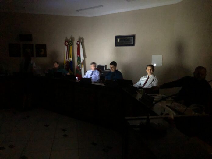 70e09584-2cf6-407b-bf35-2fa55eaf4bb5