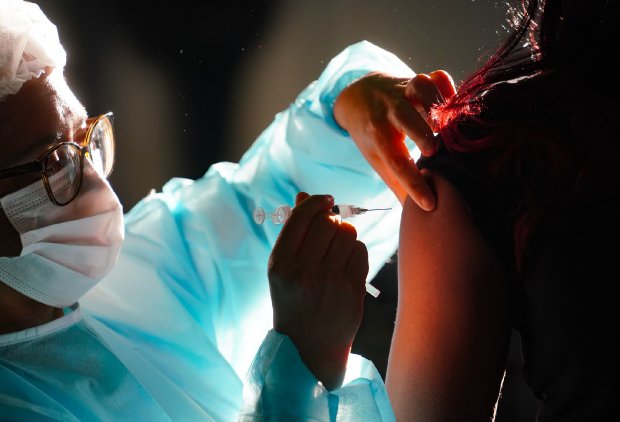 um_ano_de_vacinacao_20220118_1102880275