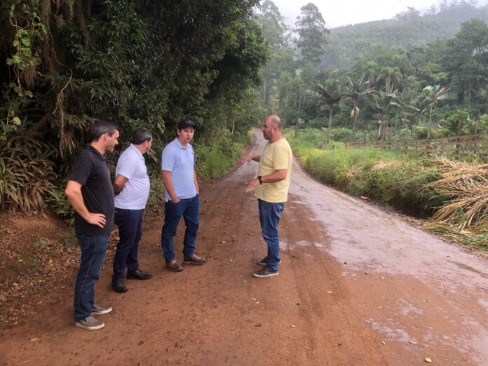 2436caea-0d41-48c4-9acb-892554b71bf5