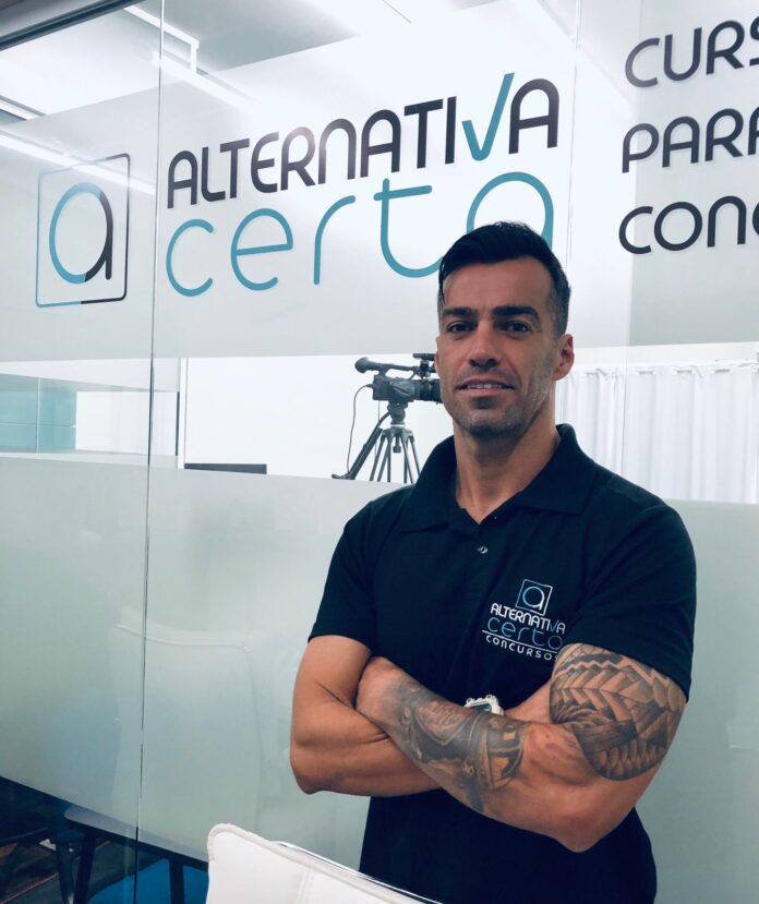 2c92538d-2718-4a9b-8d96-8060c13a012d