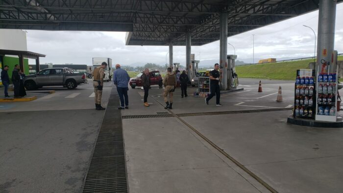 79c7090a-70fa-40cb-a553-972cb1a8b481