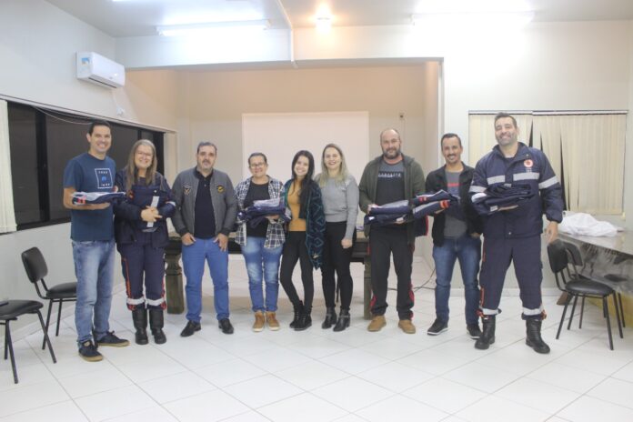 20d85fb1-a04c-4d57-b905-4dfd446e69d9