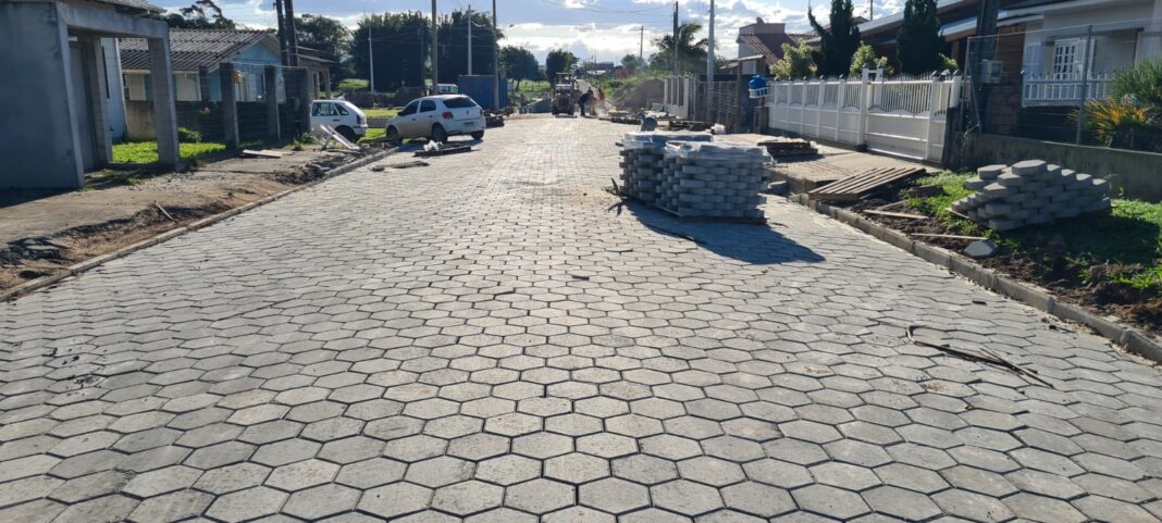 9b4aa73e-8f61-4370-80c7-28cd3f8229c2