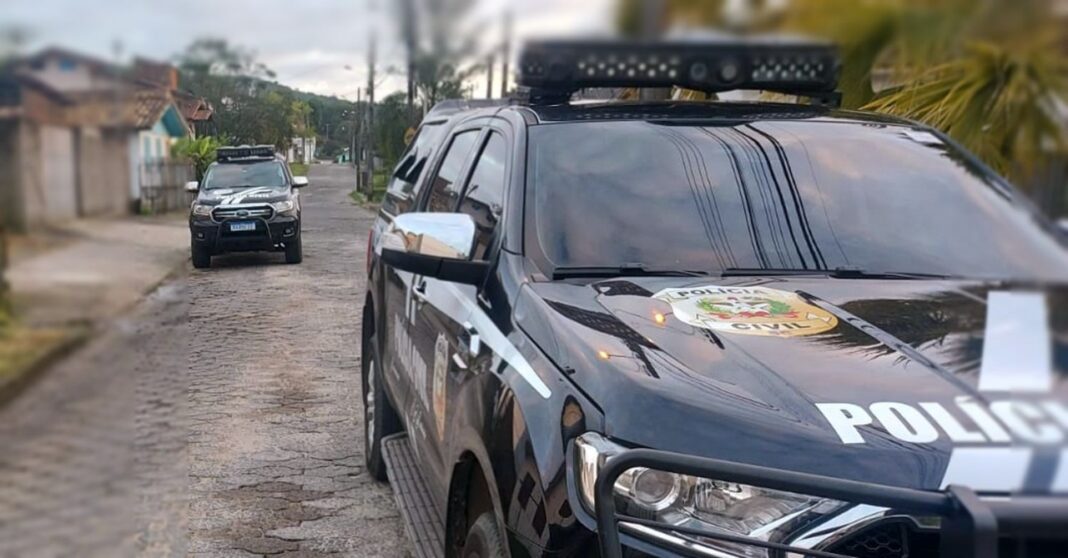 d99d99a9-c4b6-4fa8-a3e7-190a72500395