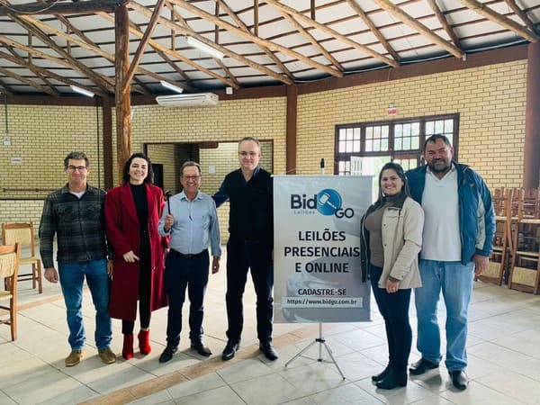 1ae73be1-ee12-4581-9df7-3391bb6a183a (1) (1)