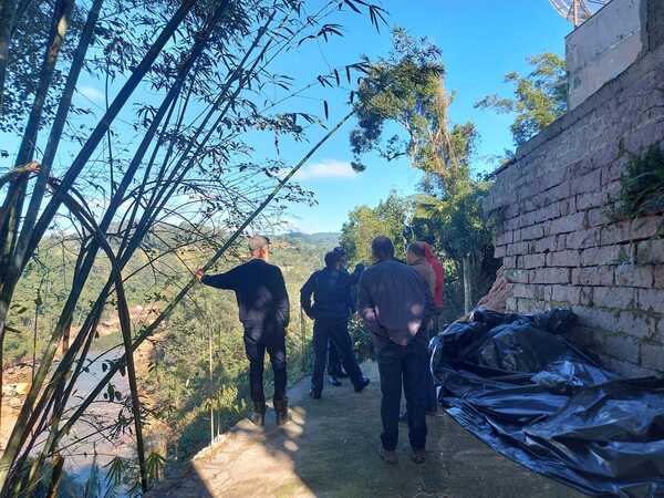 7aba3599-08dd-4062-a40f-ad7d9b0fc7d6 (1)