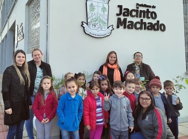 WhatsApp Image 2022-06-13 at 15.14.01 (1) (1)