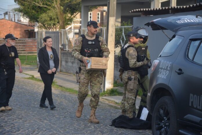 3fa8f530-fbb6-44ff-be14-566fa802a9d7