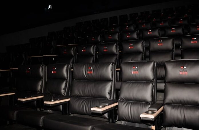 98c66274-b6c1-4942-9e12-02d478fe1b8a (1)