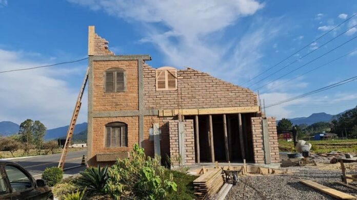 b4245620-5dcd-4b39-b7e6-318410276648 (1)