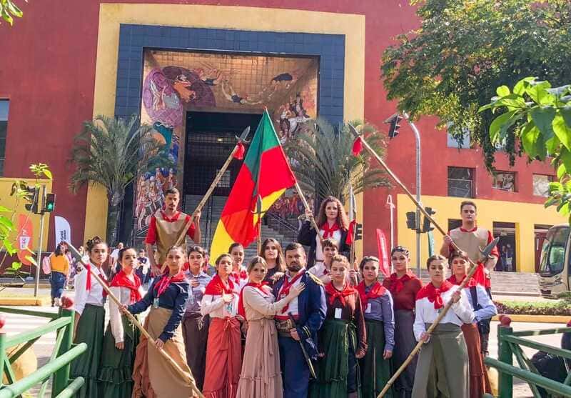 f72e5ea3-c8f2-4bdd-a25b-020f4d7e456c (1)