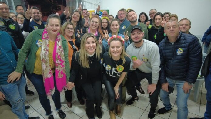 55e73b27-3f43-453b-a286-8b4d3859089b