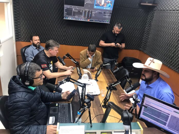 04f7dae9-3c43-4dae-b4c5-dc3d15d70442