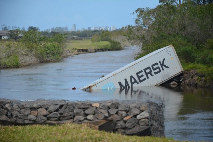 2b10d424-fc71-45f8-822e-410645ba7824