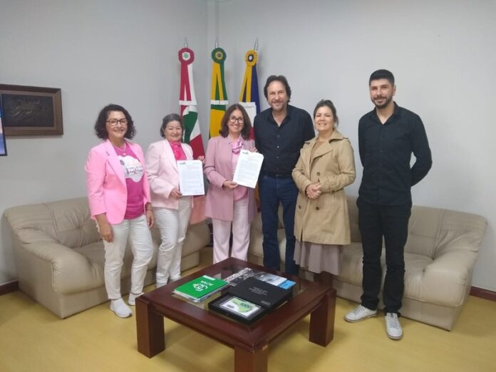 1e908394-70af-425f-a3f6-6aaf687fb717