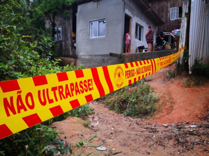 7259_7a07b46730543a34850cb140ea245994