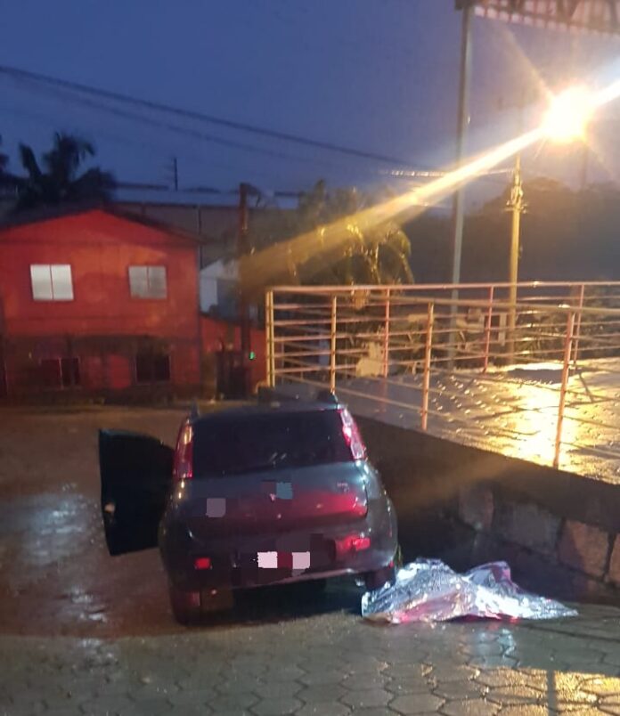 b3102505-c7fd-42da-a099-701300f708b6